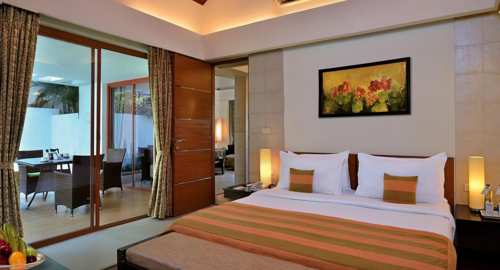 Golkonda Resorts & Spa Hyderabad Esterno foto
